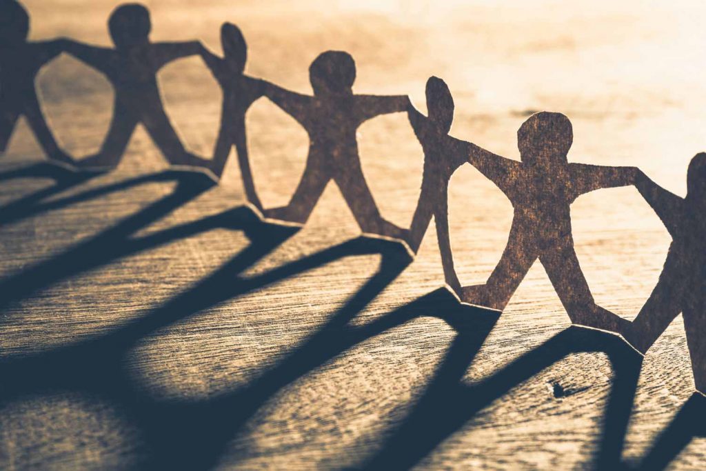 همکاری با فعالین تولید موسیقی